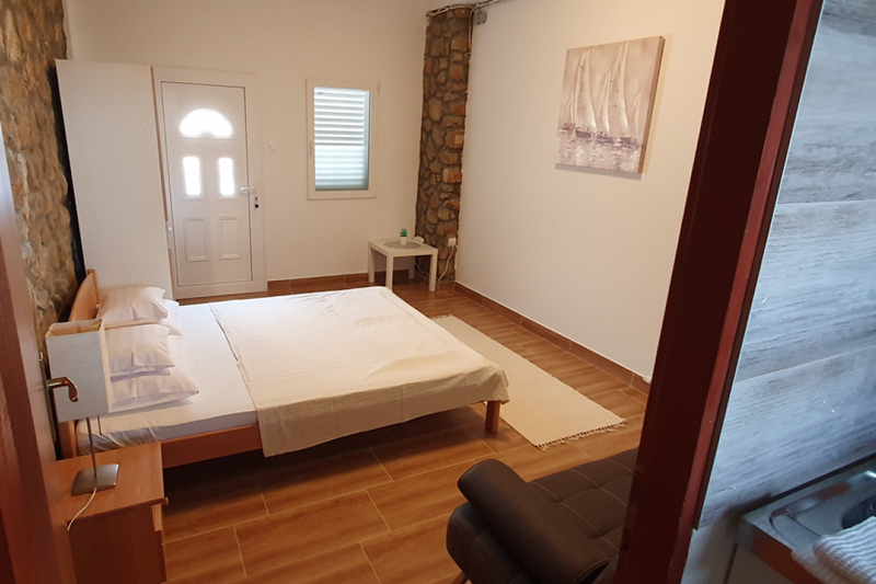 Kis panorámás apartman